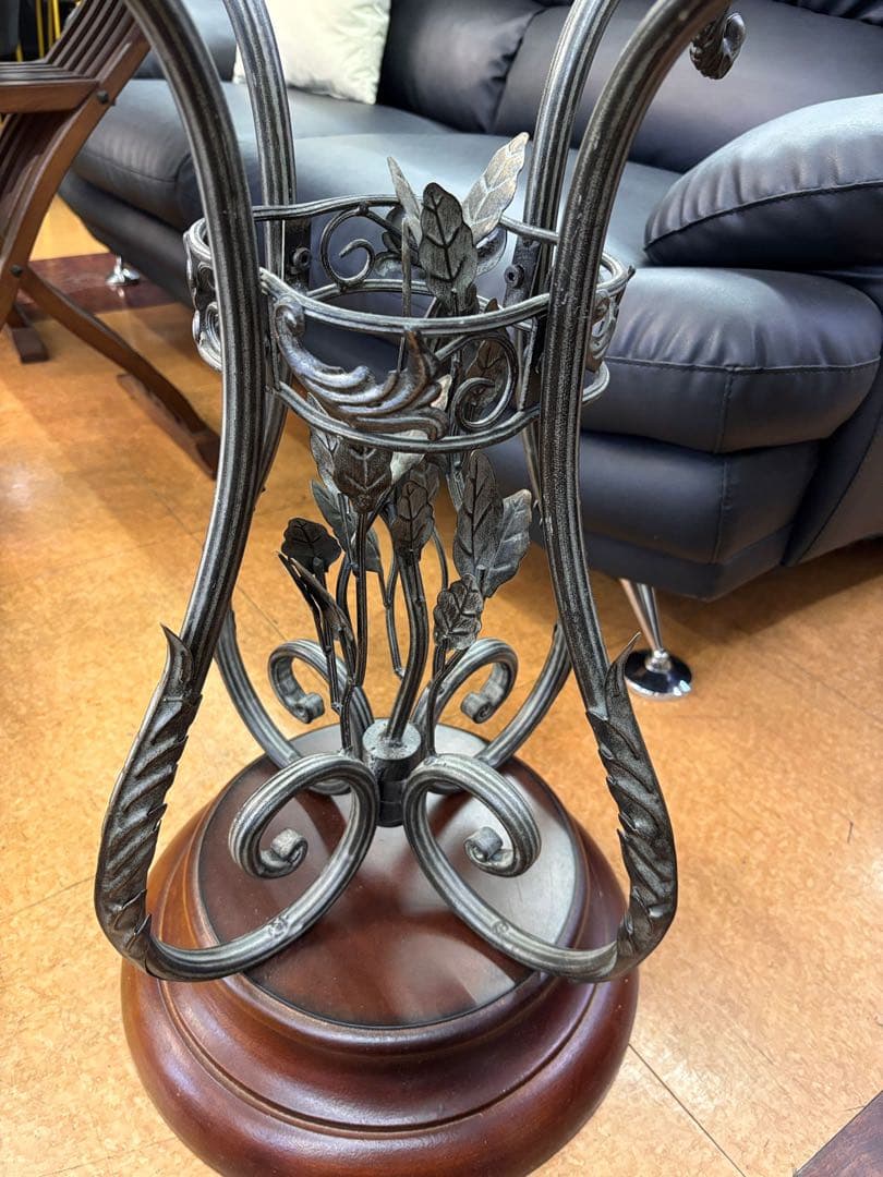 アイアン&木製テーブル リーフモチーフ 天板ガラステーブルアンティーク風レトロ