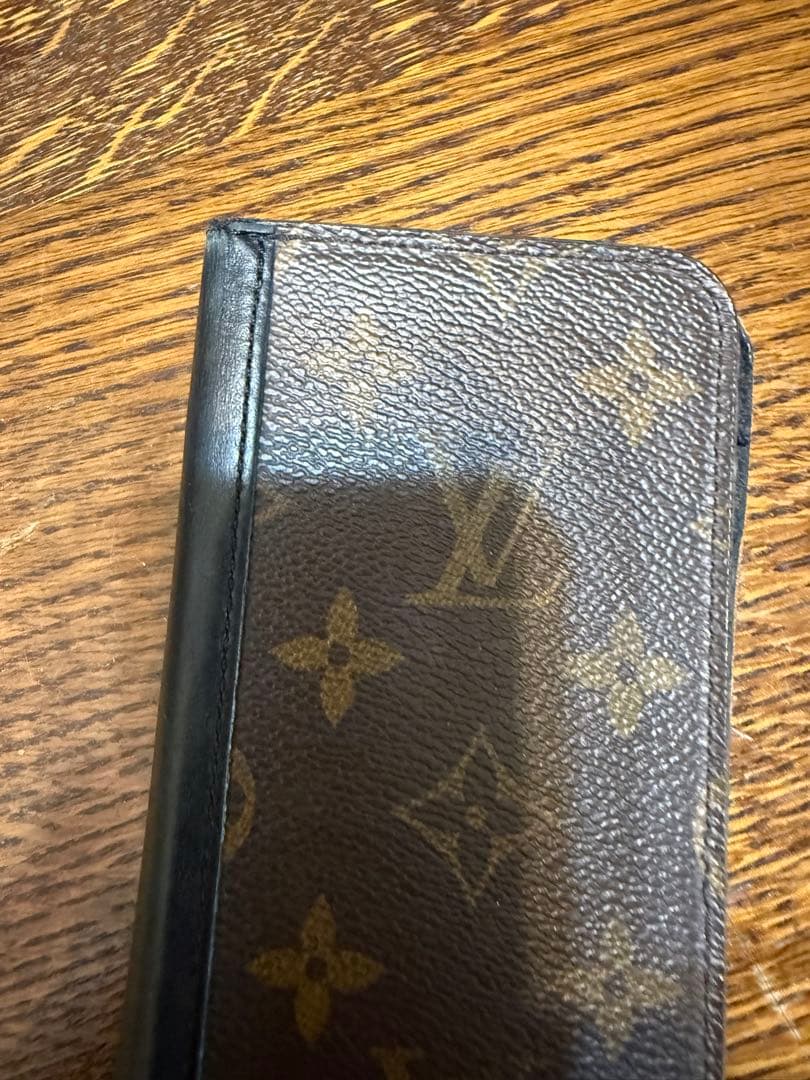 iPhone11 スマホケース　ルイビトン