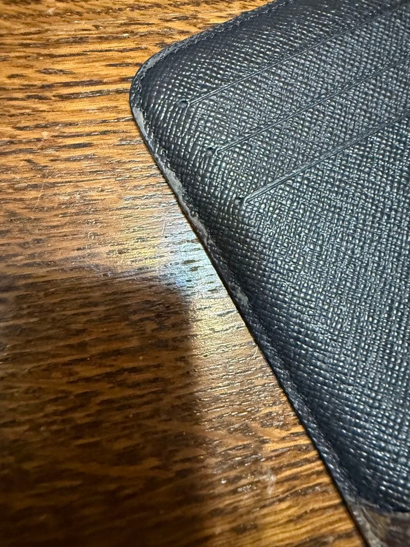 iPhone11 スマホケース　ルイビトン