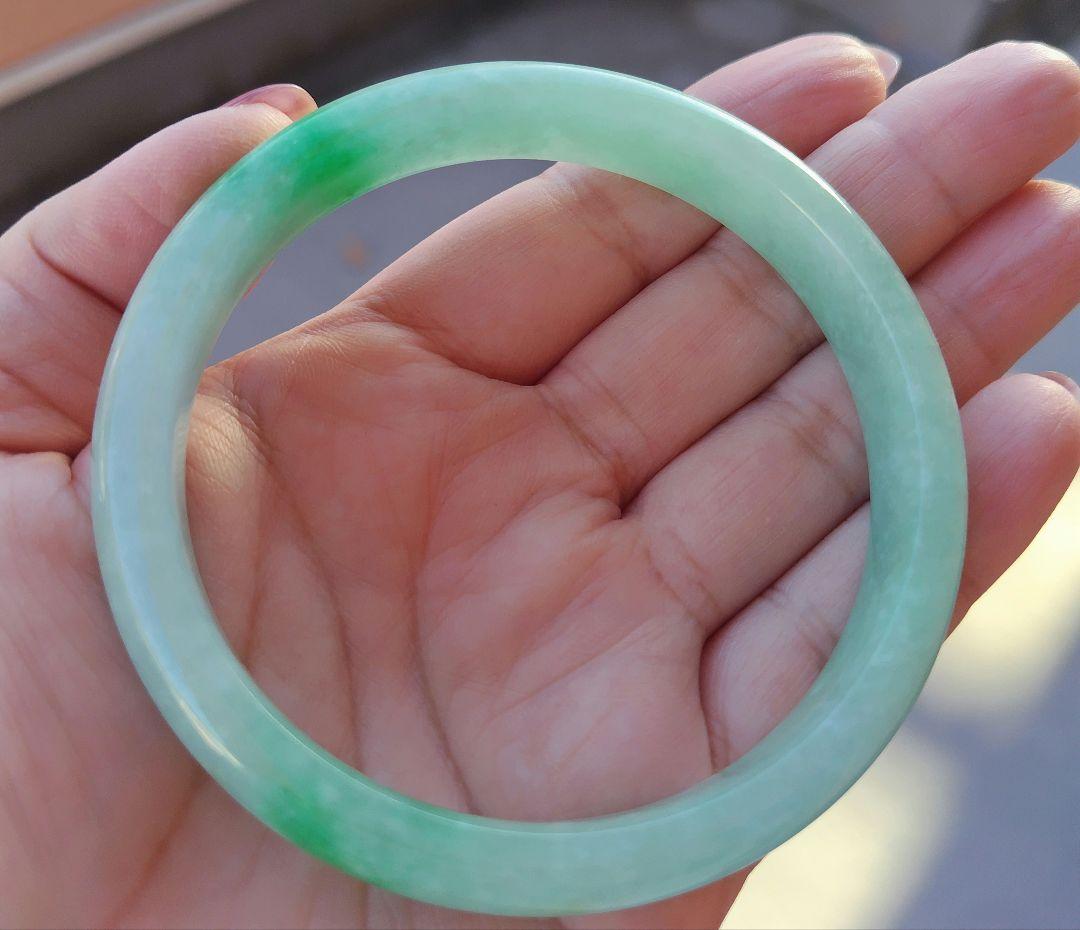 【返品、交換不可】ミャンマー 翡翠 バングル A貨 約64mm 大きいサイズ