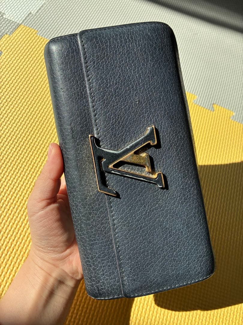 Louis Vuitton カプシーヌ　長財布