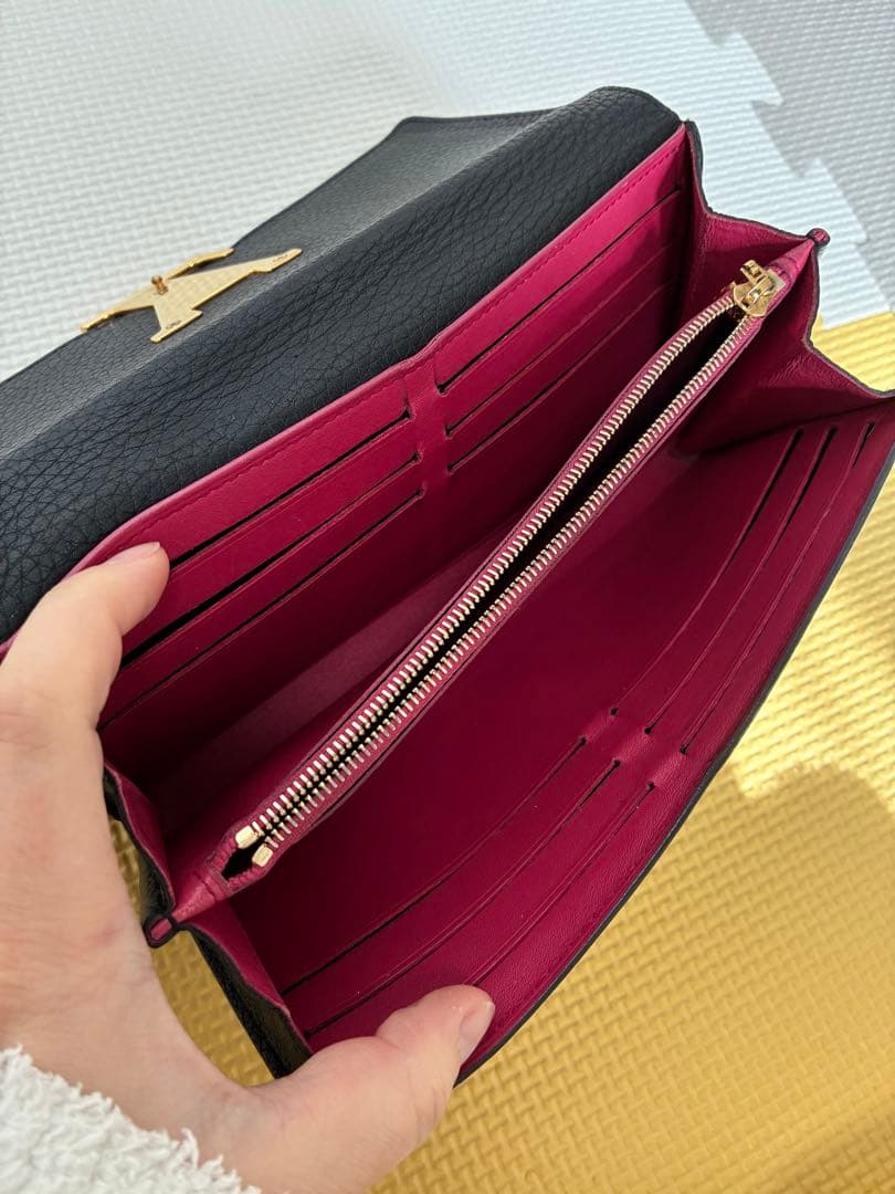Louis Vuitton カプシーヌ　長財布