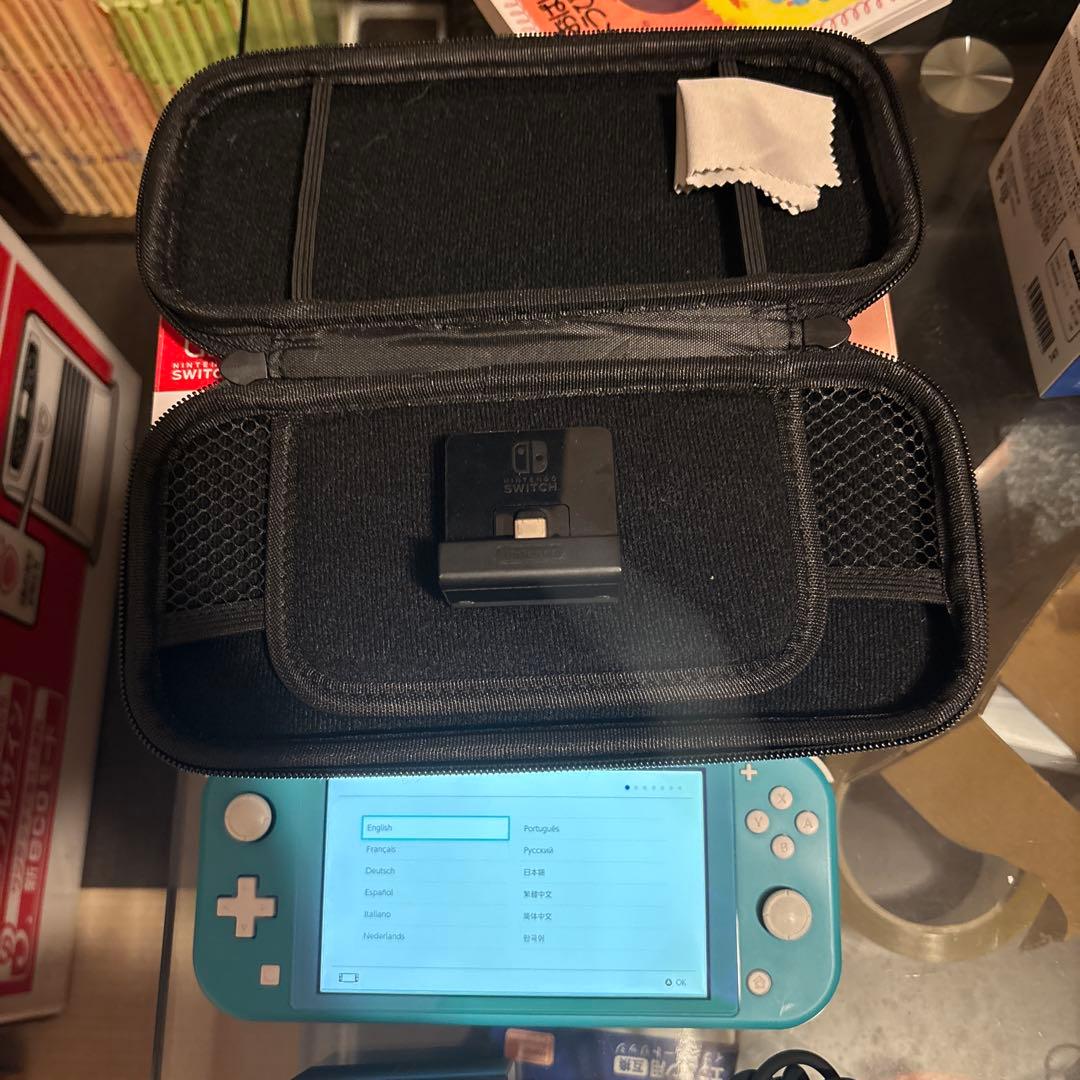 Nintendo Switch Lite ターコイズ　本体 充電器付き