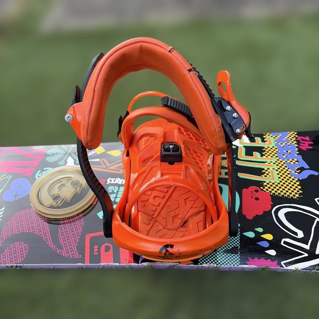 K2 142cm ✖️ Indy サイズM スノーボード