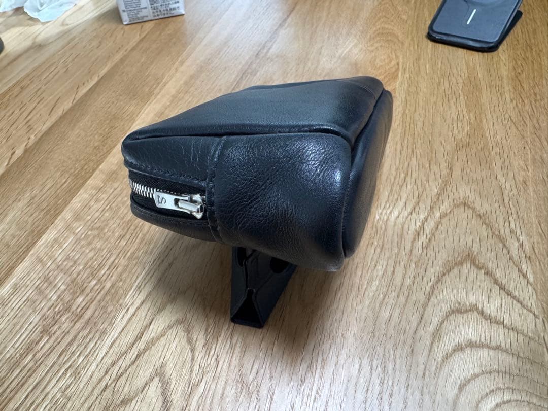 WILD SWANS ポーチ リュエル RUELLE ブラック