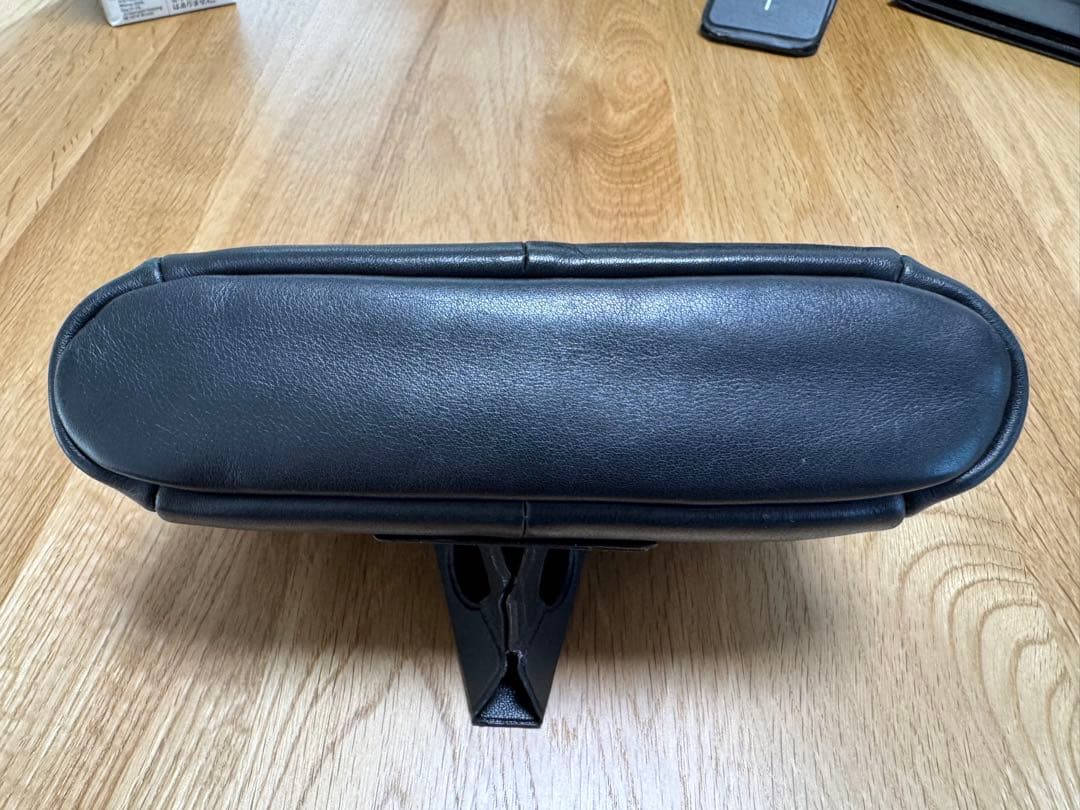 WILD SWANS ポーチ リュエル RUELLE ブラック