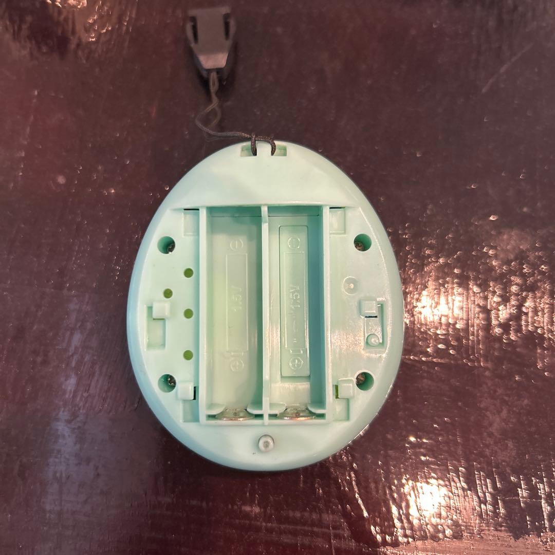 たまごっちピース グリーン 激レアたまデコピアス　ラブメロ　ver.