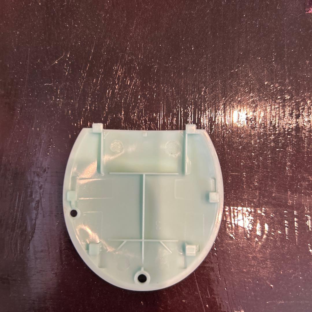 たまごっちピース グリーン 激レアたまデコピアス　ラブメロ　ver.