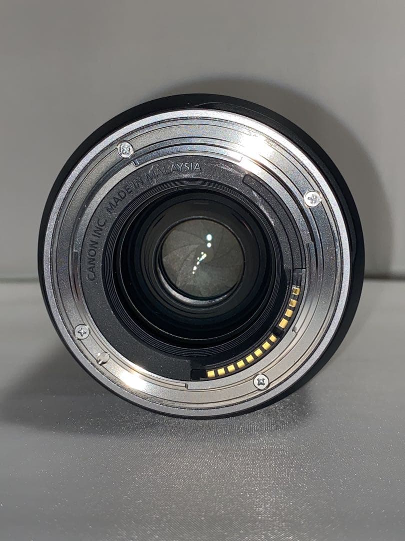 【美品】 Canon RF 85mm F2 MACRO IS STM
