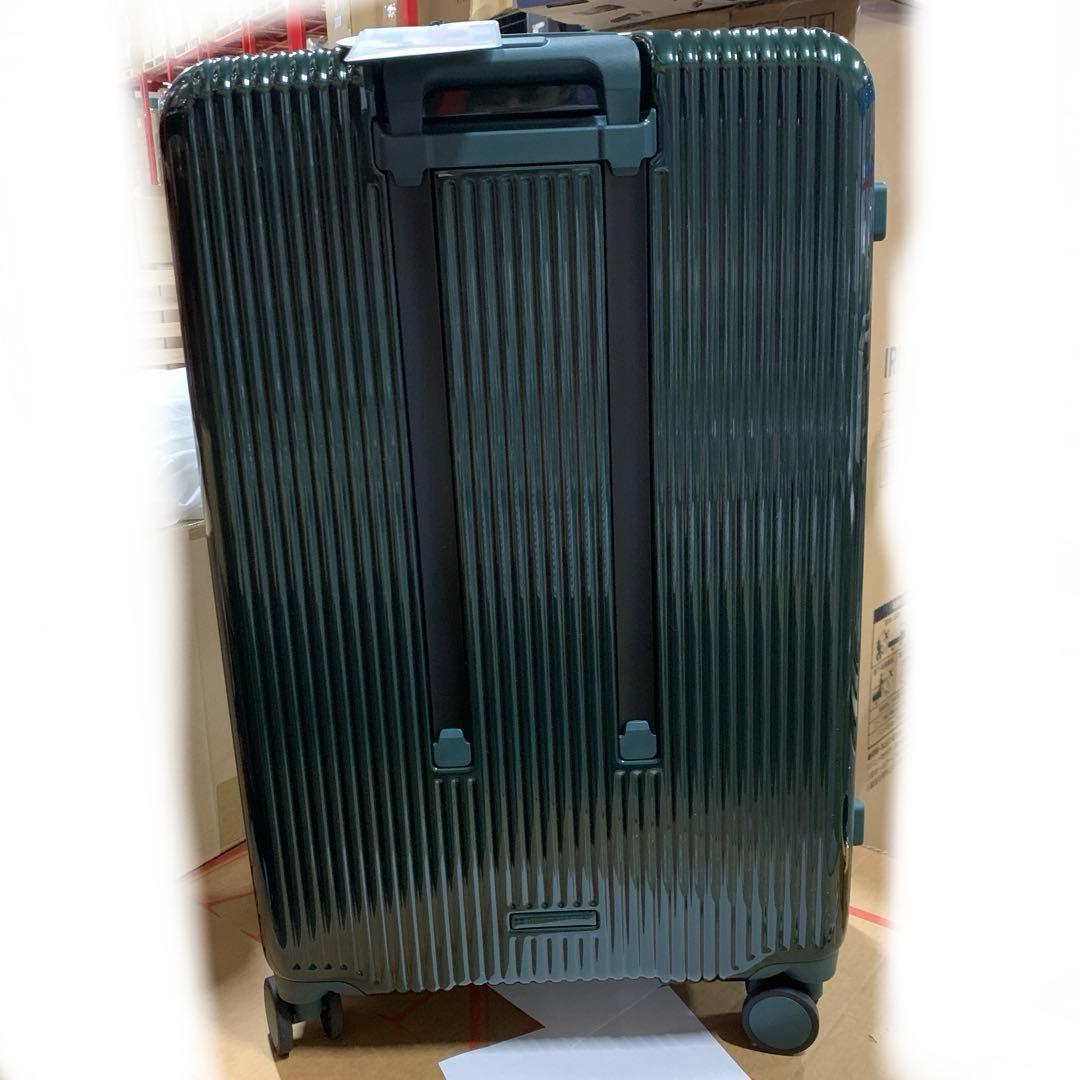 innovator スーツケース　62 L