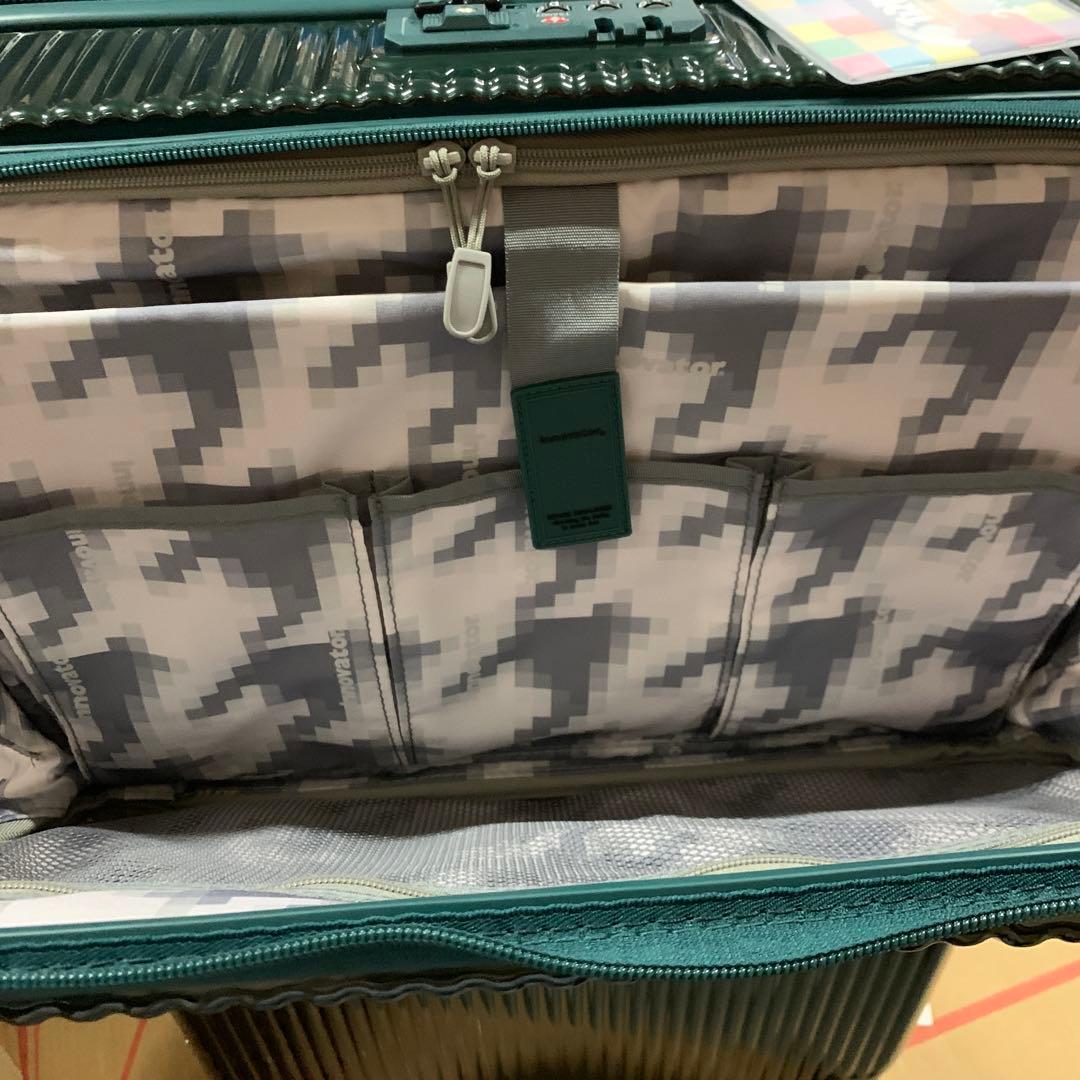 innovator スーツケース　62 L
