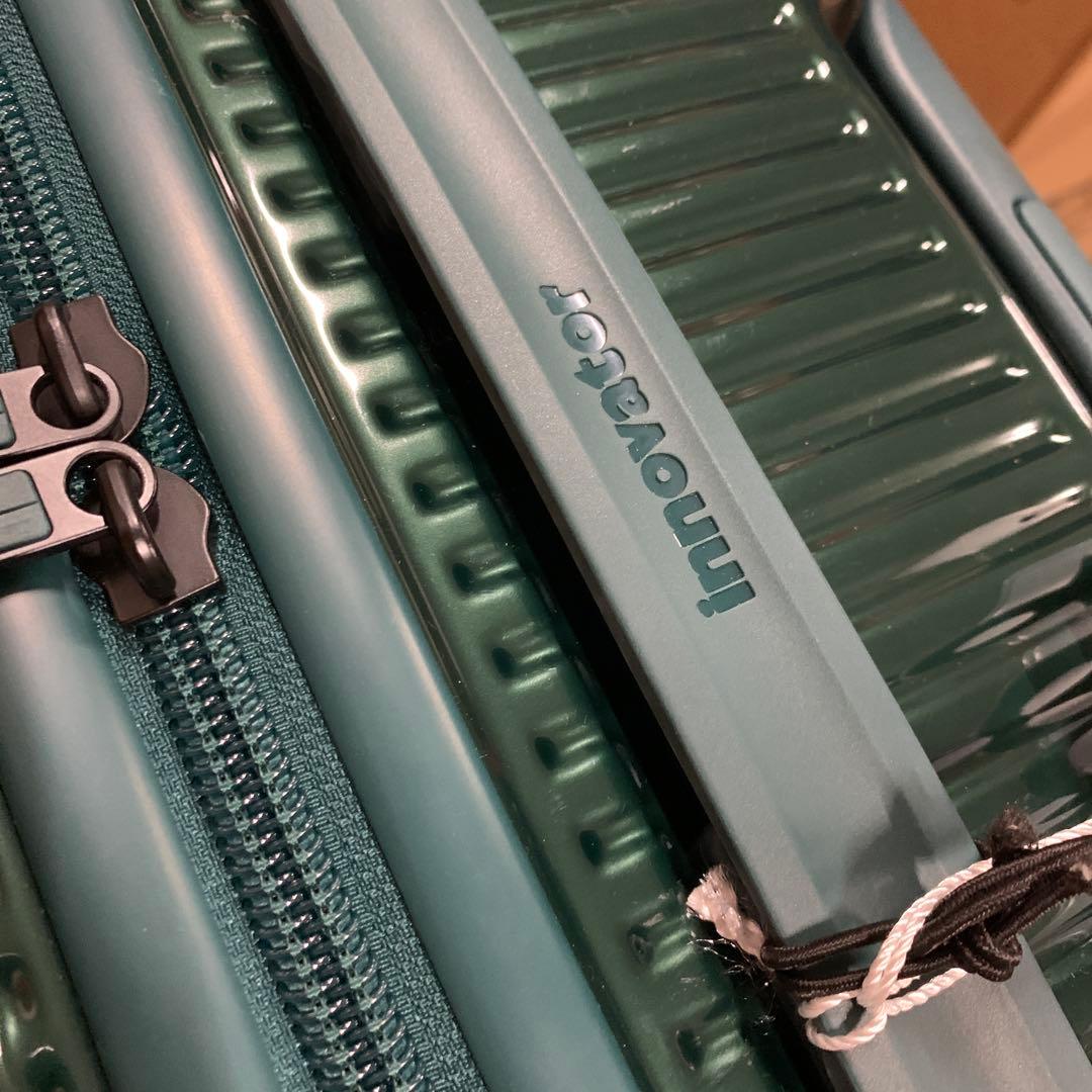 innovator スーツケース　62 L