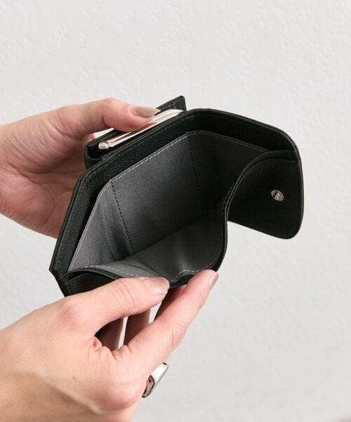 イアパピヨネ「PEZ ×ear」本革/コラボ三つ折りがま口財布