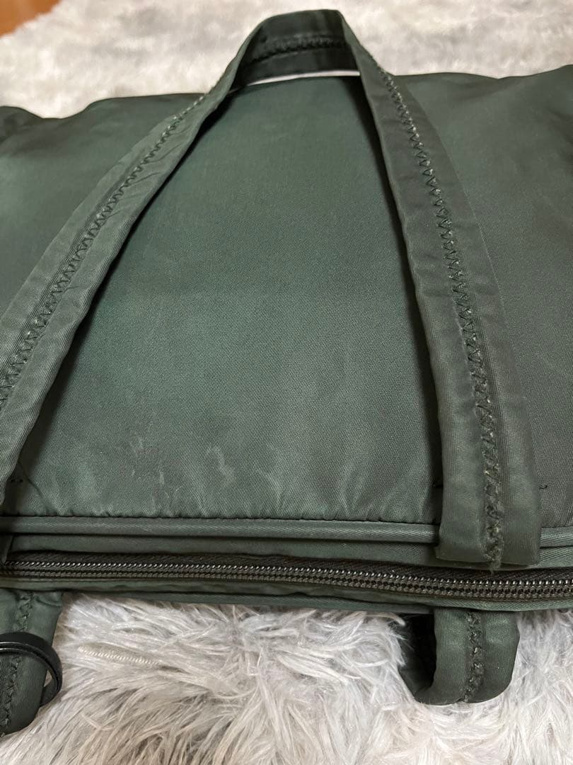 PRADA プラダ　ナイロン　バック　グリーン