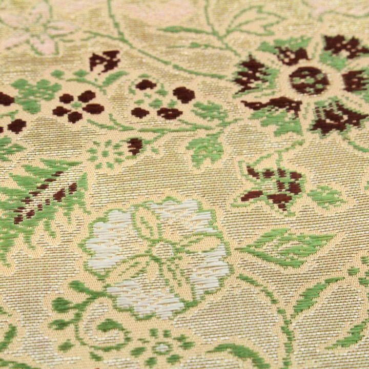 名門【龍村織宝】　たつむらの名物裂【早雲寺裂 文台銀襴】　【全通柄】の袋帯です