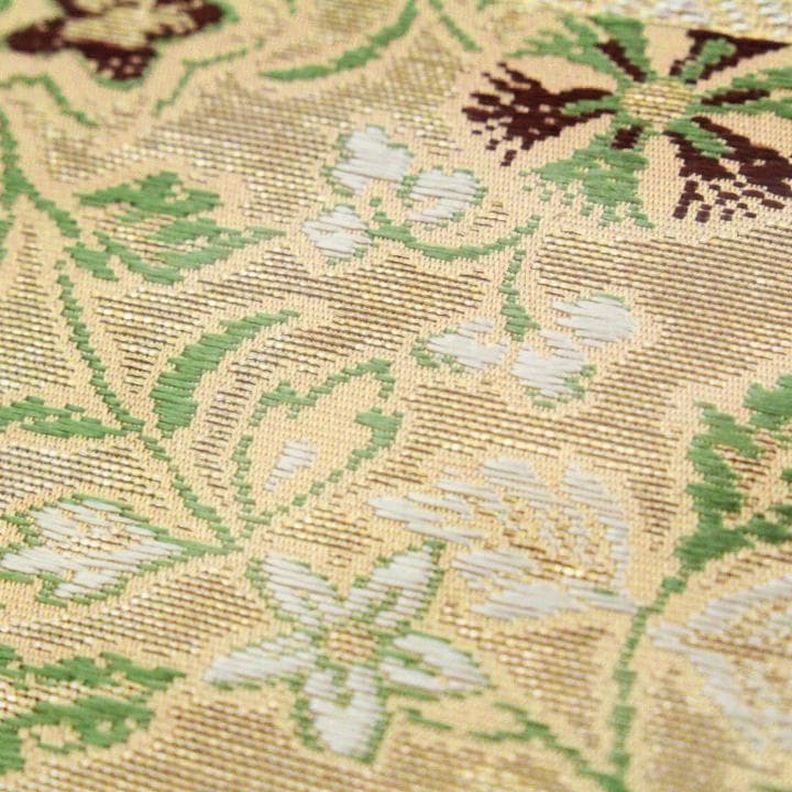 名門【龍村織宝】　たつむらの名物裂【早雲寺裂 文台銀襴】　【全通柄】の袋帯です