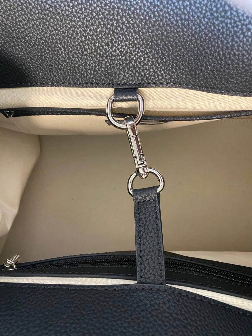 ブラックレザーハンドバッグ　 SIDE BELT BOSTON BAG