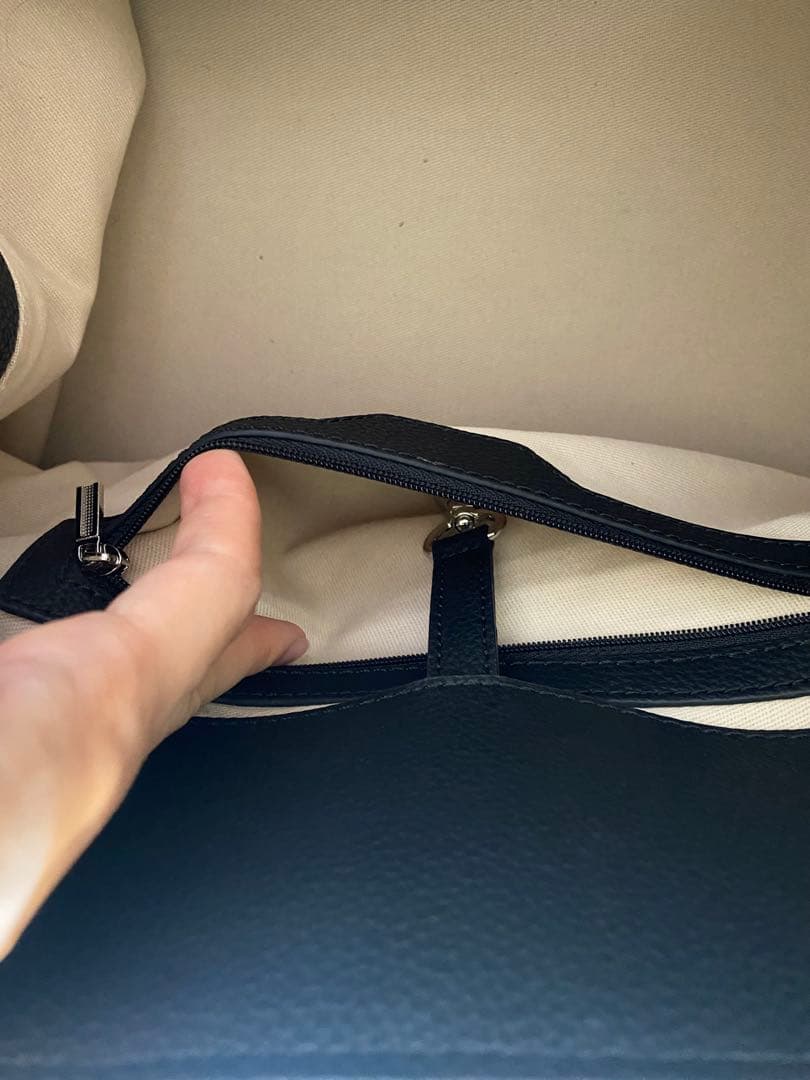 ブラックレザーハンドバッグ　 SIDE BELT BOSTON BAG