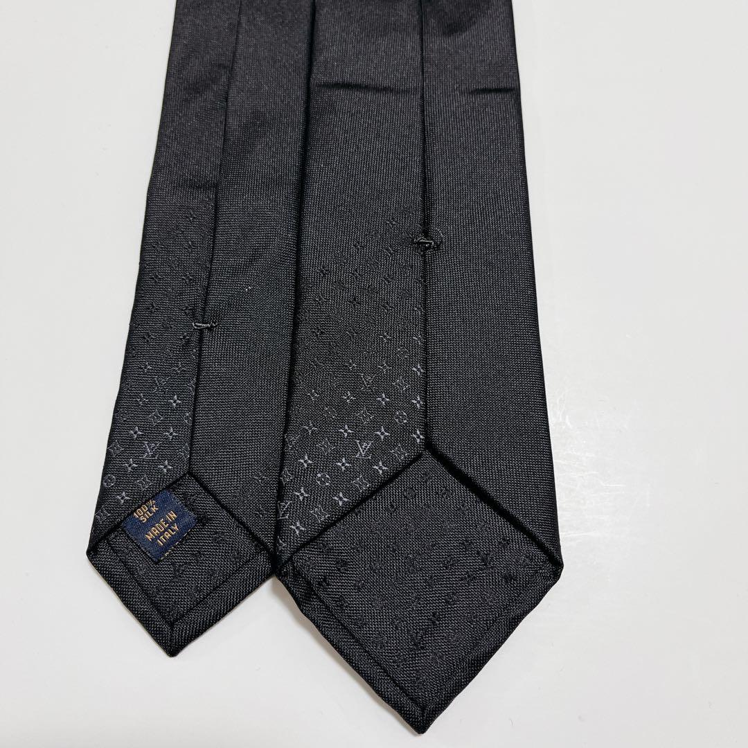 美品 ルイヴィトン ネクタイ ハイブランド モノグラム 光沢 希少 ジャガード