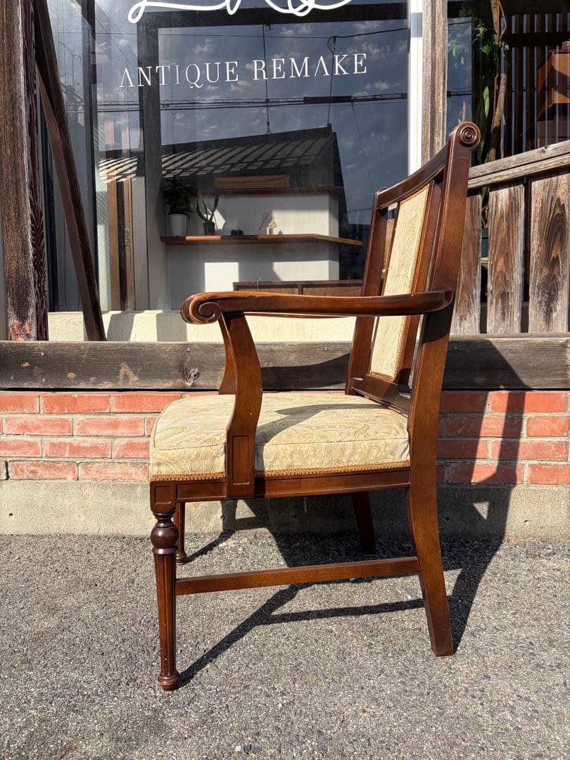 クラシックアームチェア ベージュ　メープル不二屋　ダイニングチェア　3脚セット