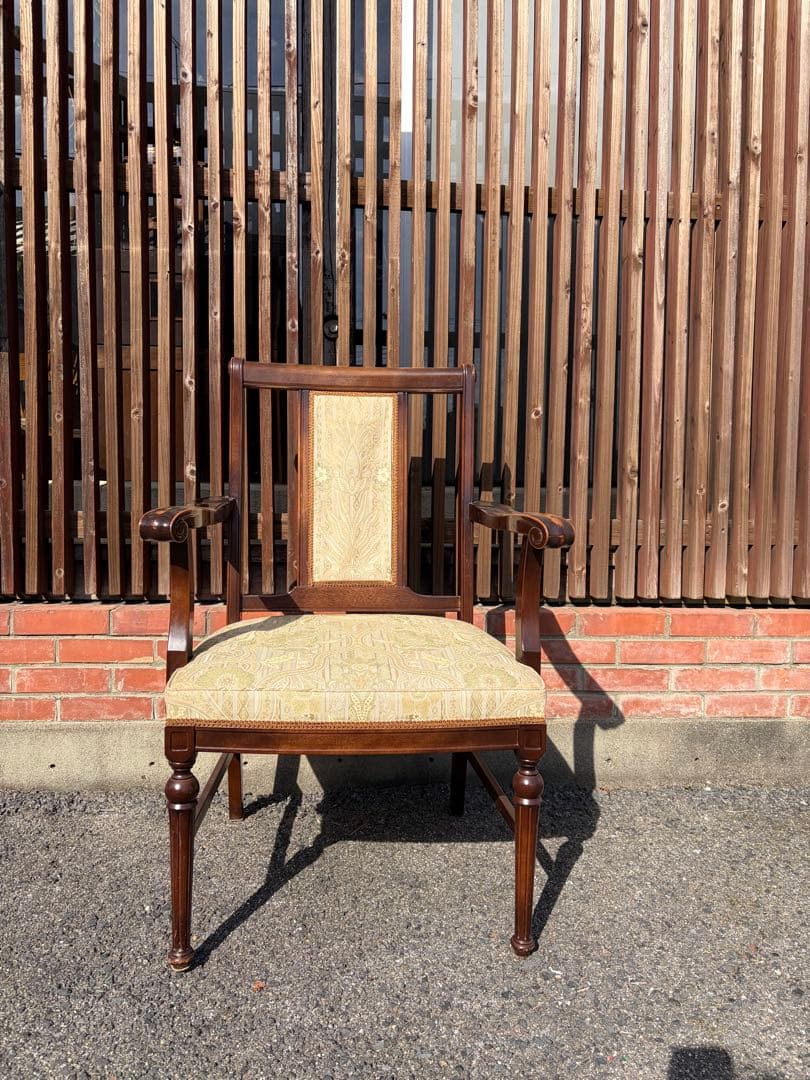 クラシックアームチェア ベージュ　メープル不二屋　ダイニングチェア　3脚セット