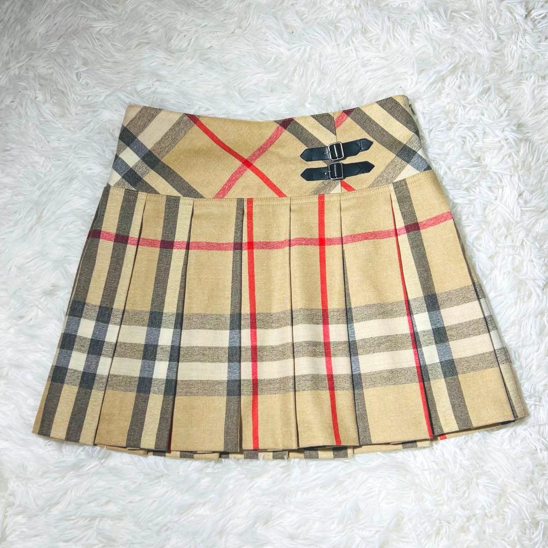 極美品✨ バーバリー スカート レザー 未使用近い ベージュ 140 150