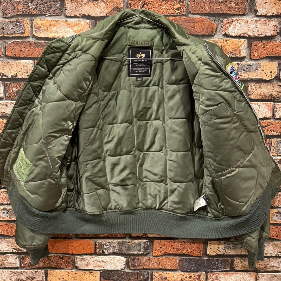 Alpha Industriesアルファ CWU-45フライトジャケットLカーキ