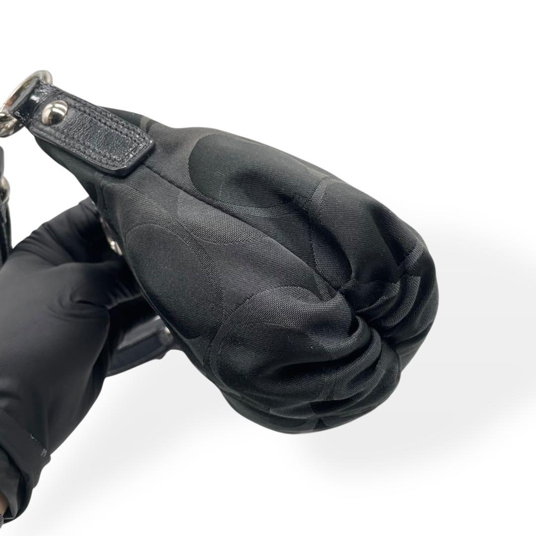 美品　COACH　コーチ ワンショルダーバッグ シグネチャー ポピー 黒