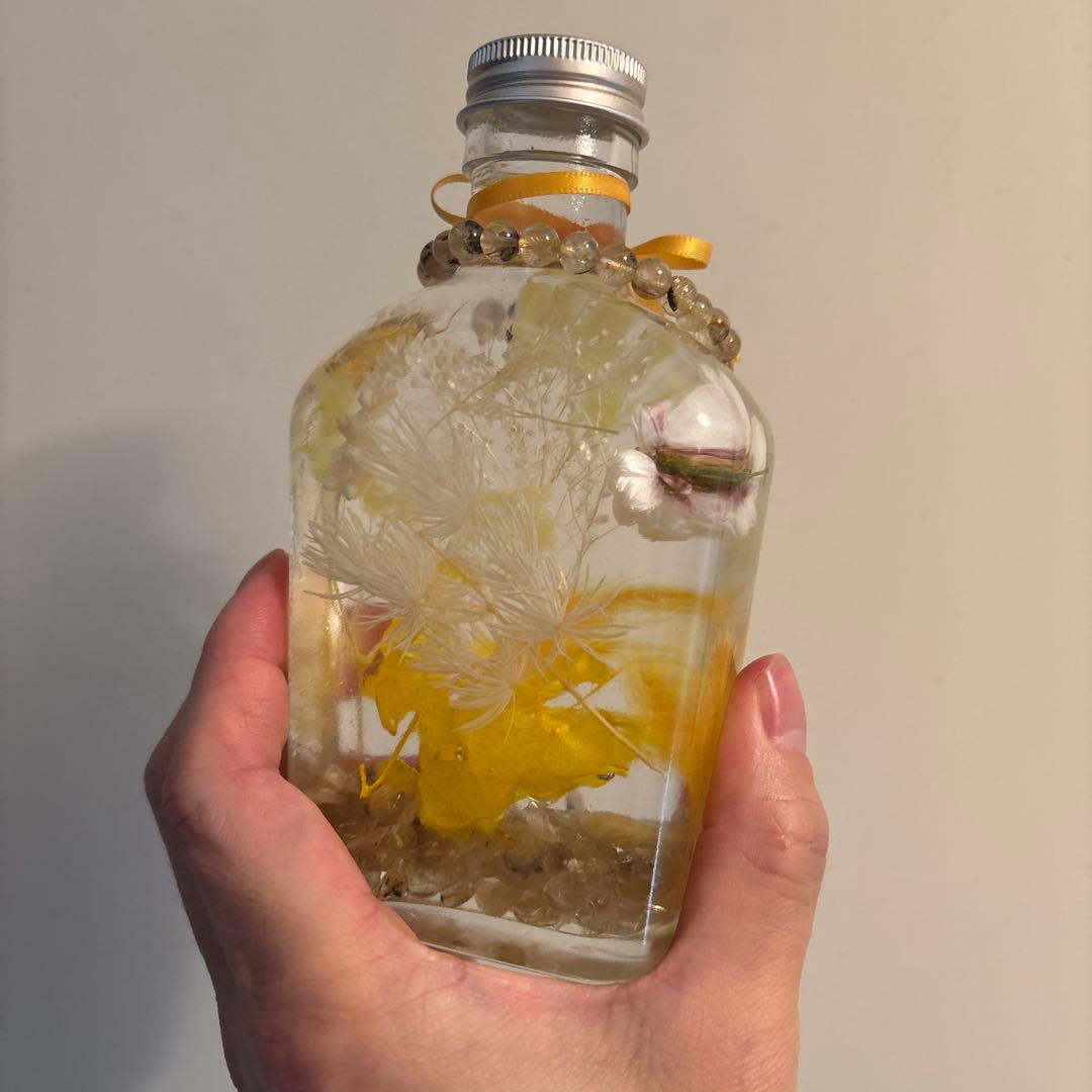 ルチルが外にも中にも！ゴールデンルチルパワーハーバリウム！