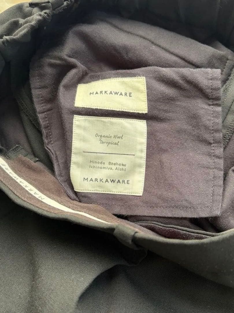 MARKAWARE ウールトロピカル ペグトップ スラックス