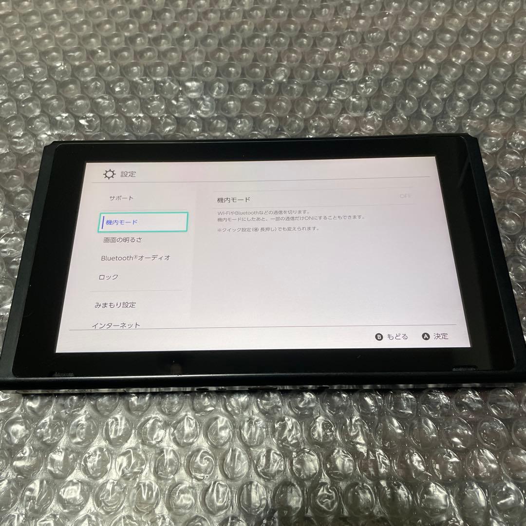 6 Nintendo Switch 本体　初期型