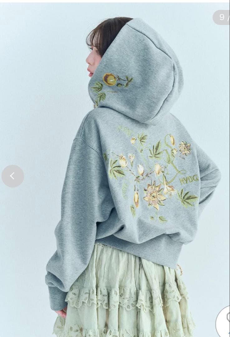 完売♥️新作新品✨SNIDEL NYBG エンブロイダリーフーディー✨ GRY