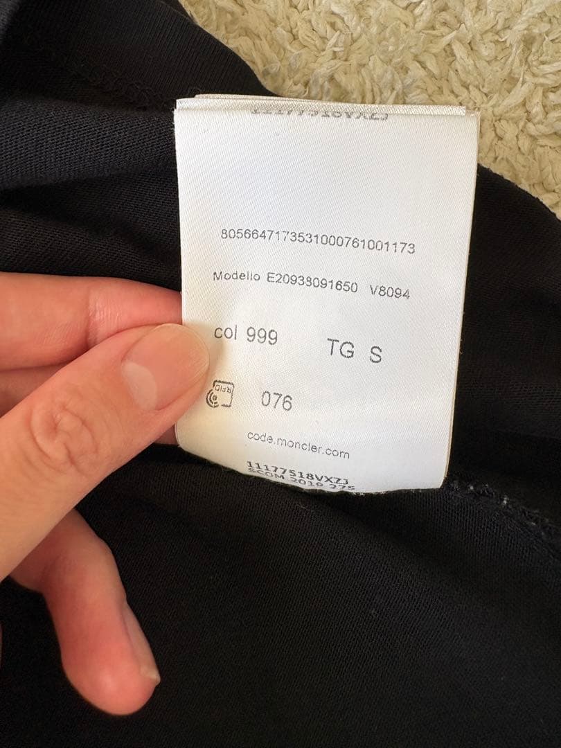 《美品》MONCLER モンクレール　Tシャツ　ロゴT レディース　ブラック