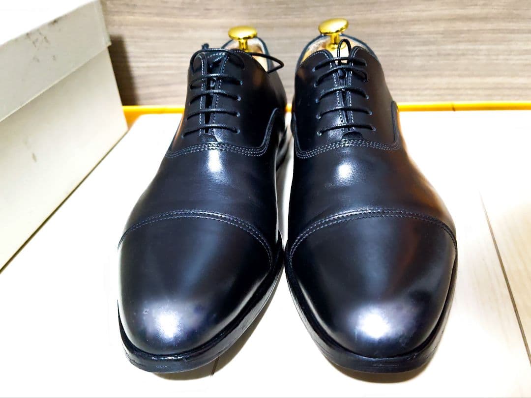 サントーニ　ストレートチップ　サイズ6.5　ブラック　箱付 シューツリー付き