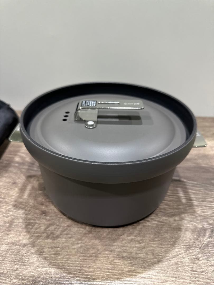 peak新品未使用品　 ライスクッカー 蓋付き 収納袋付き