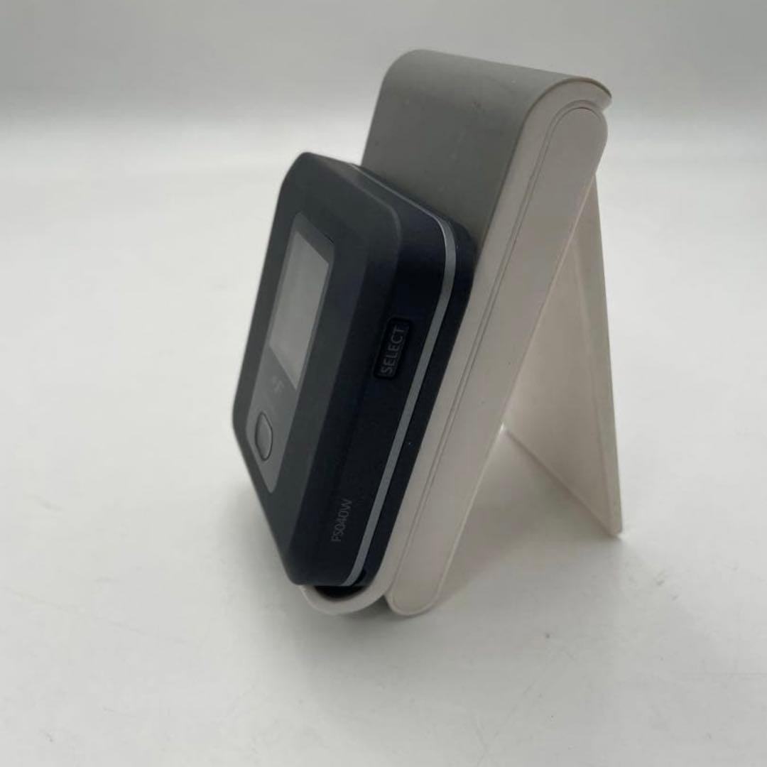 富士ソフト+F FS040W SIMフリー 4G対応 モバイルルーター