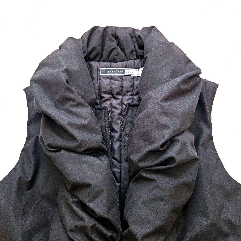 美品 SPORTMAX CODE 中綿ベスト 42 L 黒 立体シルエット