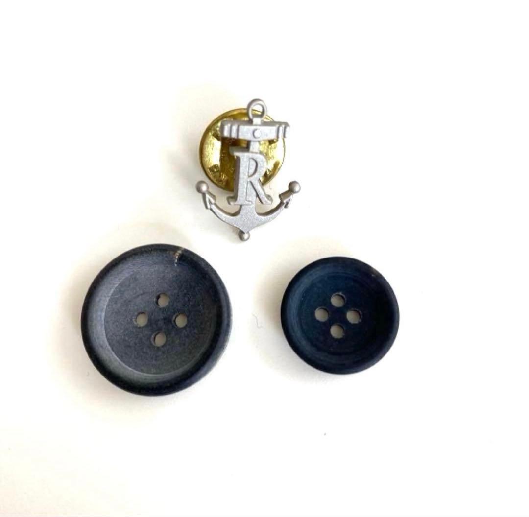 【美品】クリーニング済み THE RERACS チェスターコート ピンバッチ付