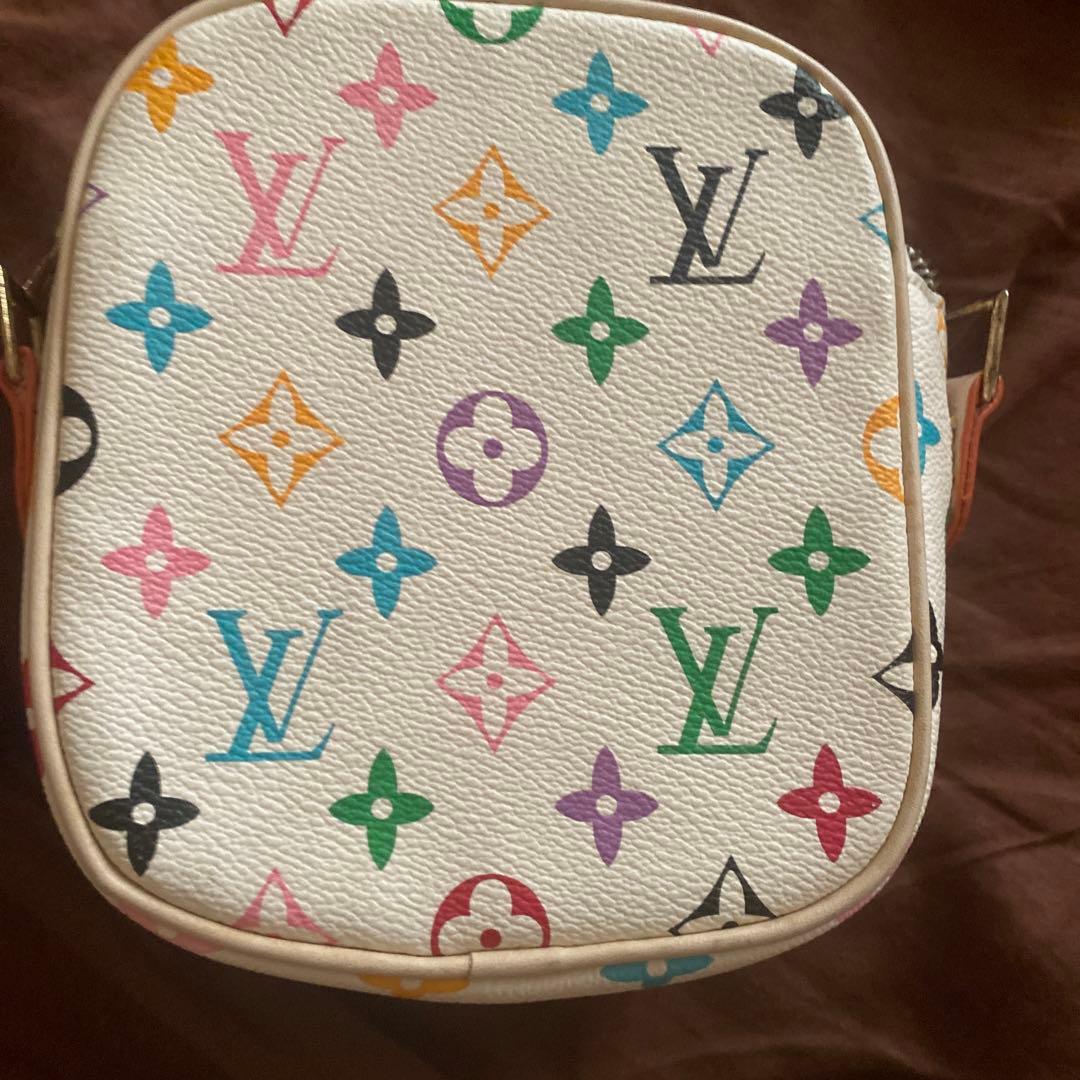 ヴィトンポーチ　バッグ