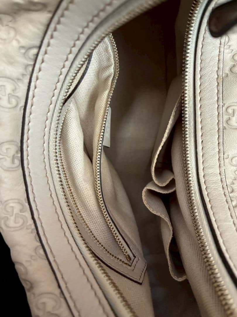 Gucci ベージュ ショルダーバッグ