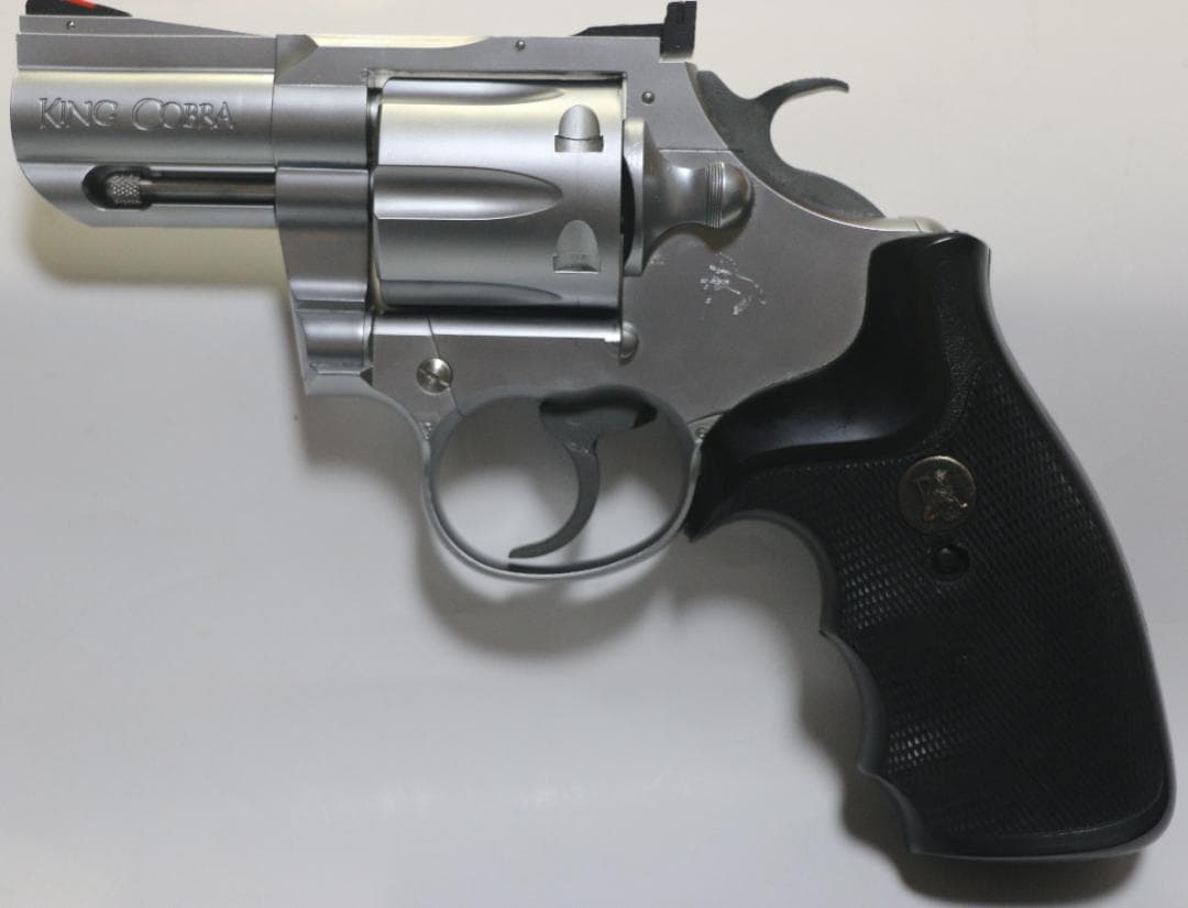 KSC製ＨＷ樹脂モデルガン コルト・キングコブラ　銀2.5インチ　ＳＰＧ合法品