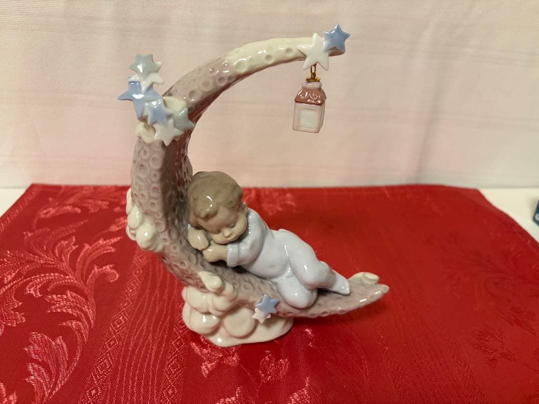 リヤドロ お月さまのベッド