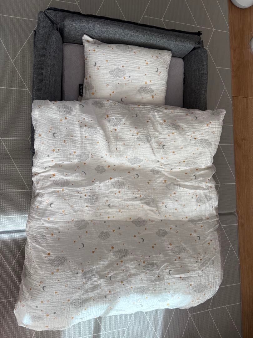 コンパクトベッド Free フリー　フォルスカ farska