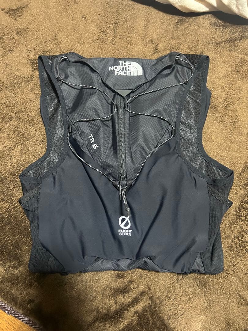 ノースフェイス　TR6 Mサイズ