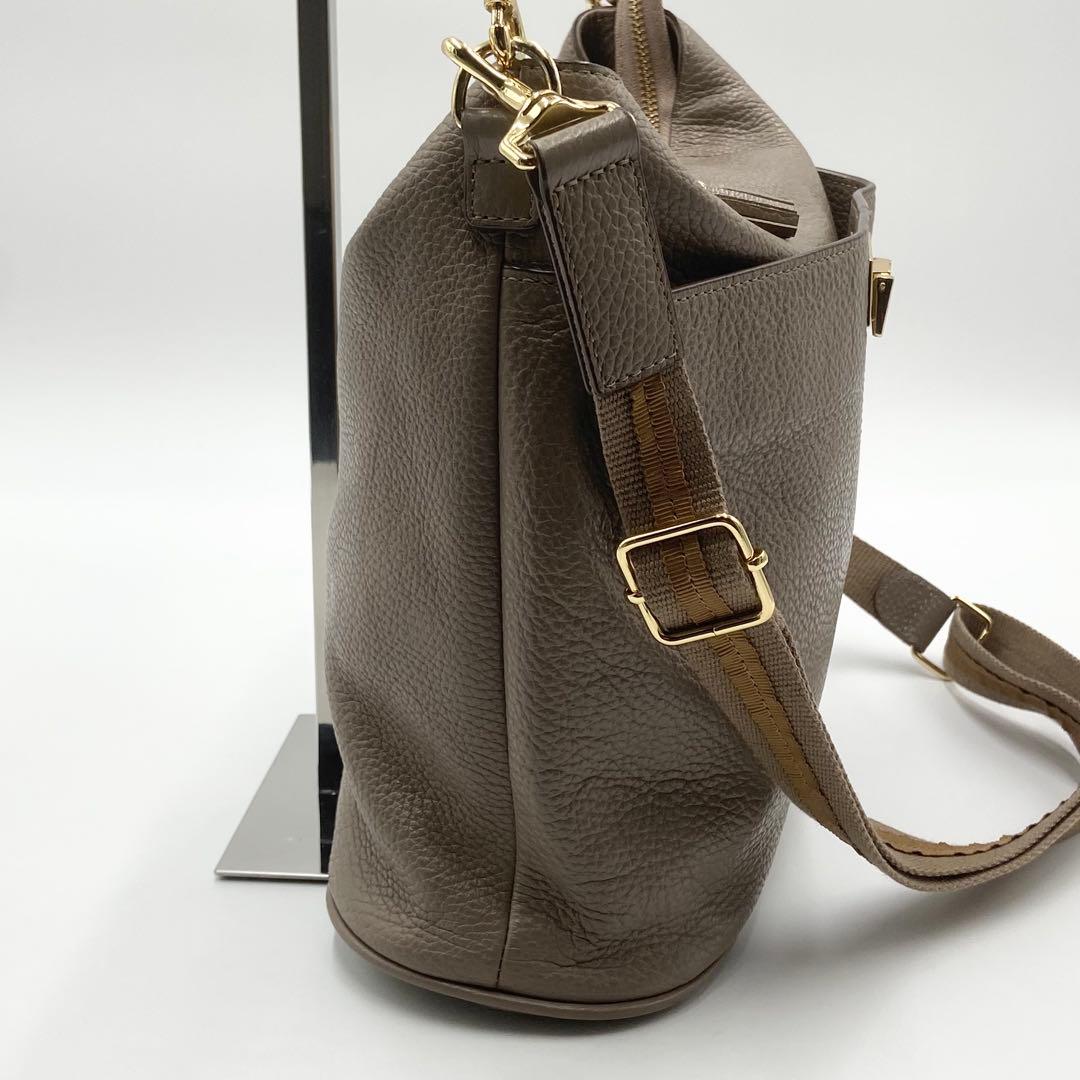 極美品　ATAO アタオ　ウィークエンド　ショルダーバッグ　レザー　トープ