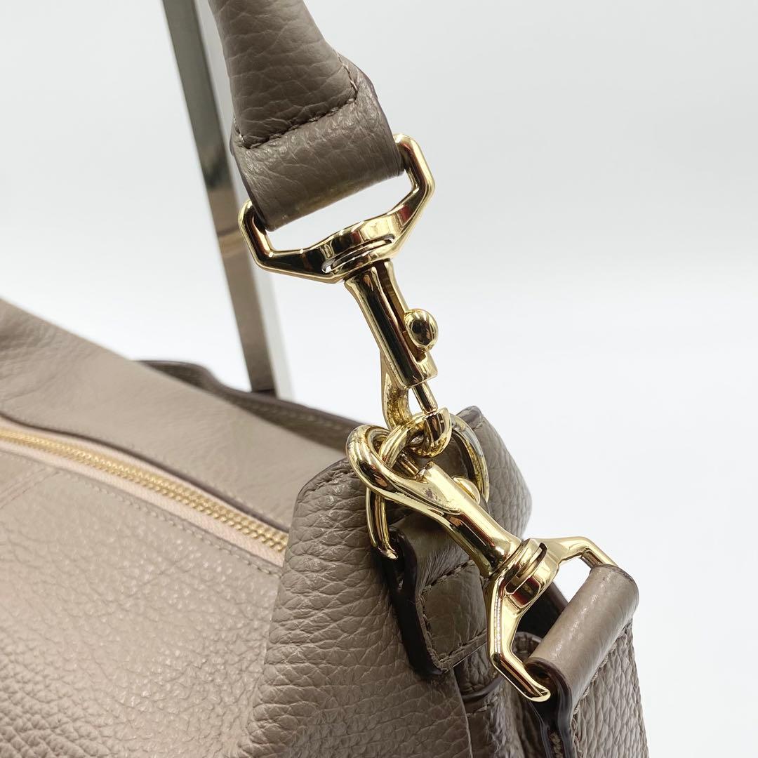 極美品　ATAO アタオ　ウィークエンド　ショルダーバッグ　レザー　トープ