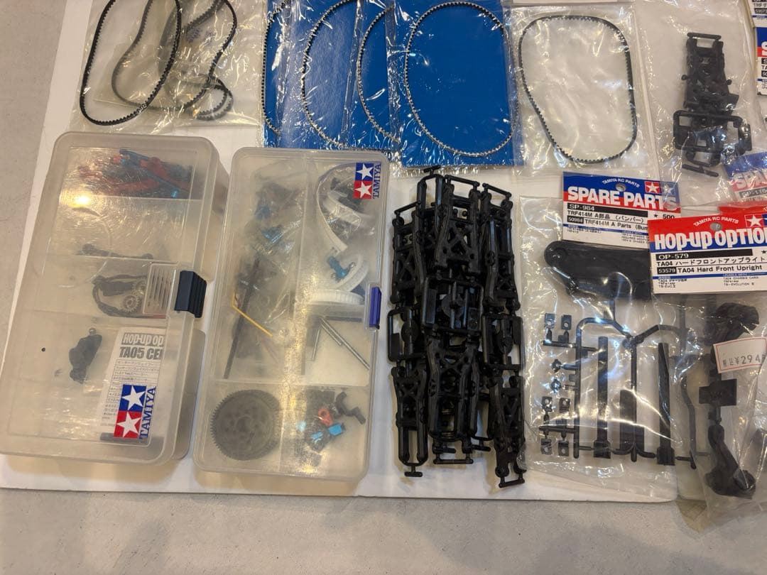 タミヤ TA05 本体とパーツいろいろ