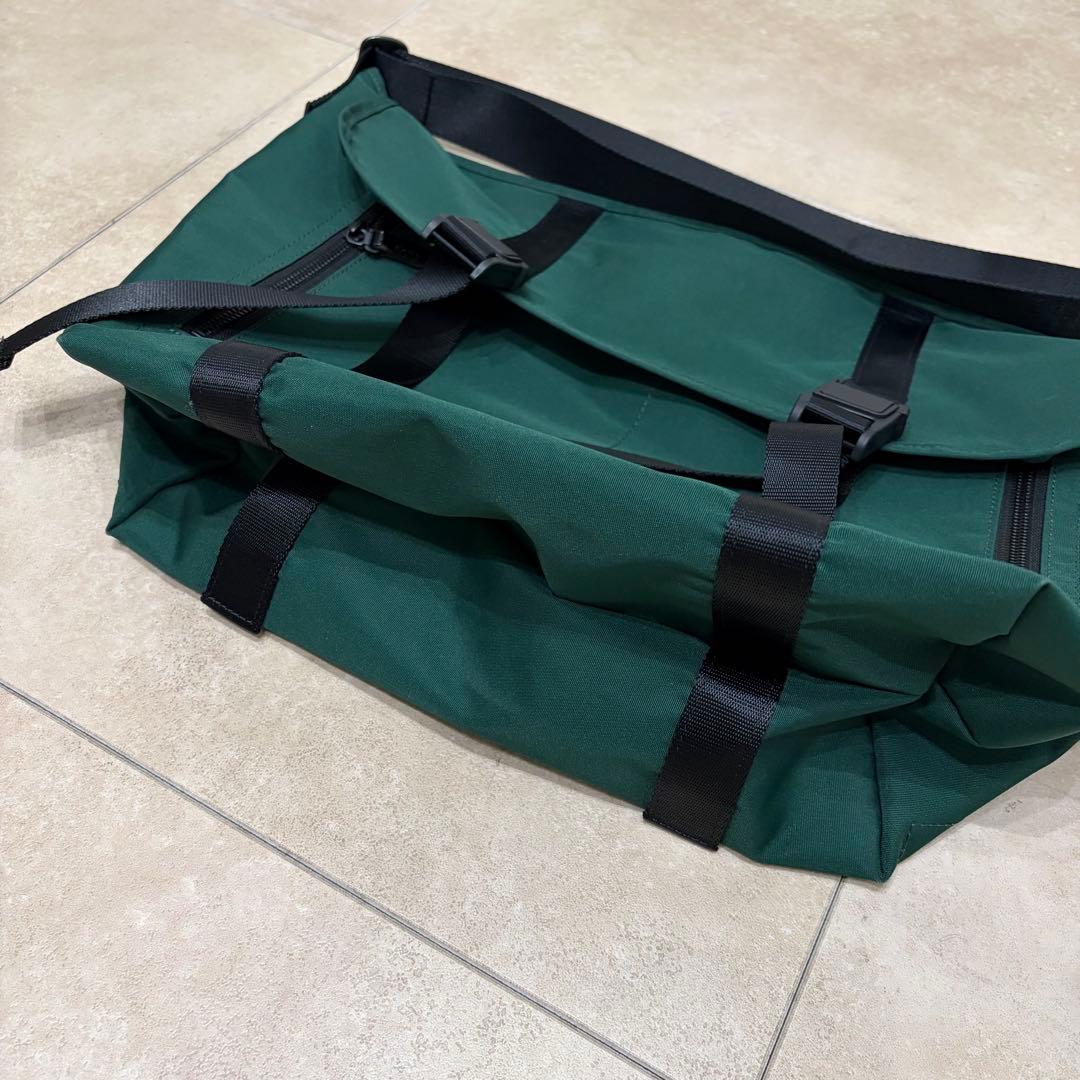 shinzone別注 AMIACALVA メッセンジャーバッグ グリーン