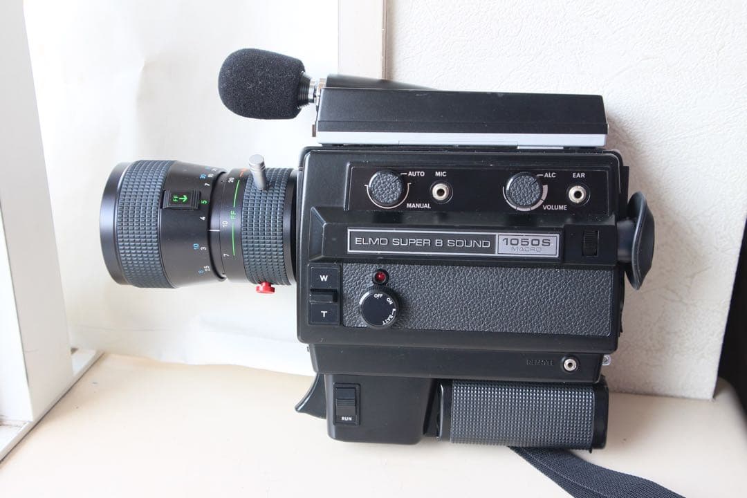 8mmフィルムカメラ　ELMO SUPER8 SOUND 1050S 実写確認済