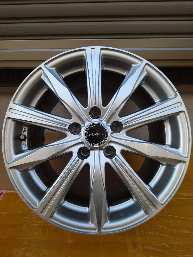 アルファードRAV4ハリアー等のスタッドレス用に!BS製アルミ 17×7J 4本